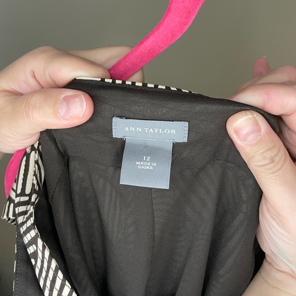 Ann Taylor 100% Silk Dress - Picture 4 of 5